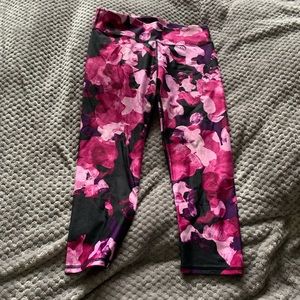 Fabletics Flower Print Crop Leggings